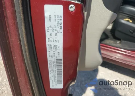 2020 Dodge Grand Caravan Sxt z USA, uszkodzony, nr VIN 2C4RDGCG5LR152749